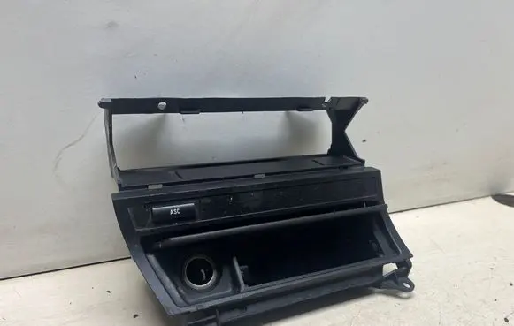 BMW 3 E46 Car ashtray 307090800