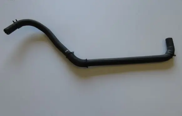 Toyota Auris 150 Engine coolant pipe/hose