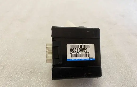 Mitsubishi Outlander Transfer box differential control unit 8631B859