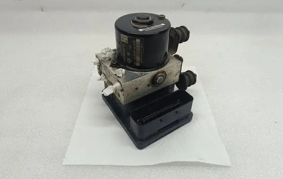 Volkswagen Golf V ABS Pump 1K0614517AE 0320602401777300 10020602404