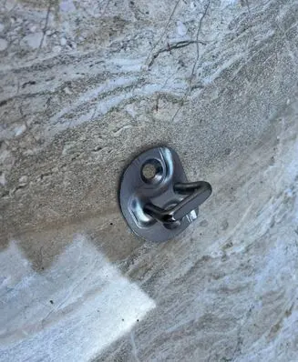 Volvo C40 Rear door lock loop/hook striker 32353195
