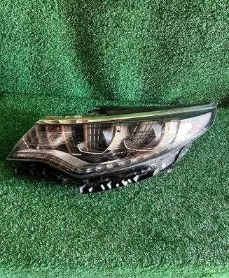 KIA Optima Headlight/headlamp 92101D4300