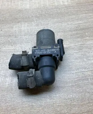 BMW X5 E53 Coolant heater control valve 1147412