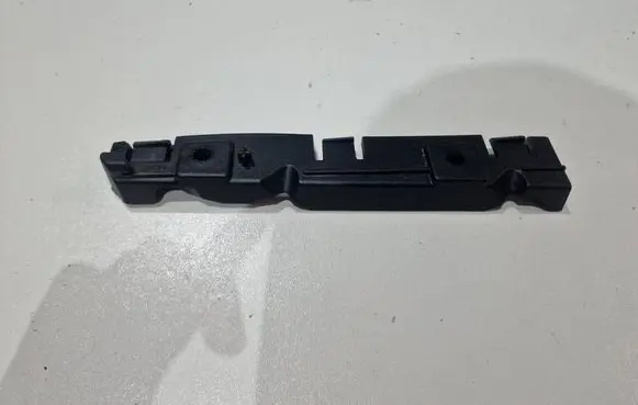 Fiat 500 Front bumper mounting bracket 52054126 70104
