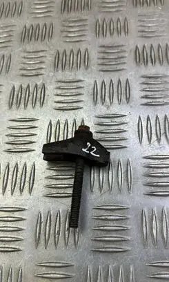 Chrysler Grand Voyager V Fuel Injector clamp holder 