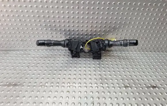 Toyota Auris 150 Indicator stalk