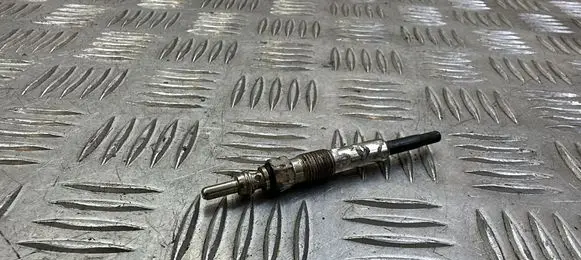 Suzuki Grand Vitara II Spark plug NCREGX8211V