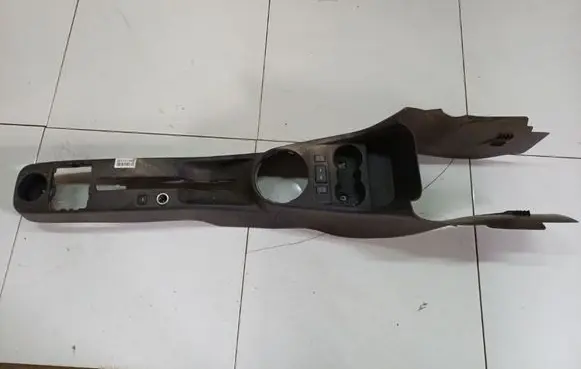 Skoda Fabia Mk2 (5J) Center console 5J0863241
