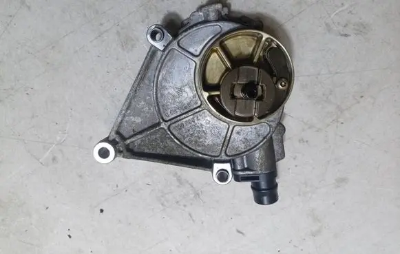 Vacuum pump