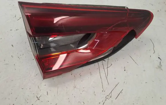 Opel Insignia B Tailgate rear/tail lights 39107532 20580101