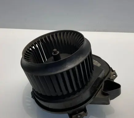 Mercedes-Benz B W246 W242 Heater fan/blower A2469064200 075962 CZ1163600754