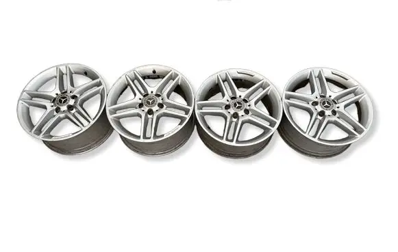Mercedes-Benz C W204 R17 alloy rim A2044019702 A2044019602