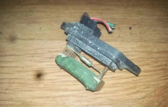 Fiat Bravo - Brava Heater blower motor/fan resistor 040527197