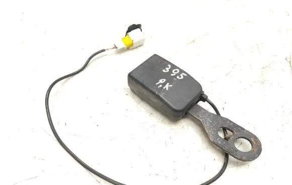 Peugeot 807 Front seatbelt buckle 3441252