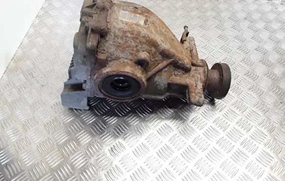 BMW 7 E65 E66 Rear differential