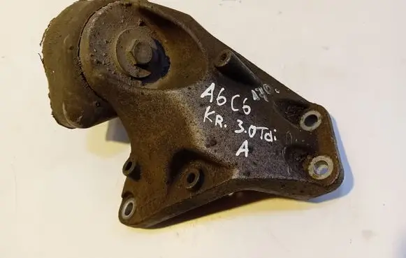 Audi A6 S6 C6 4F Engine mounting bracket 4F0399118B 4B0399151M