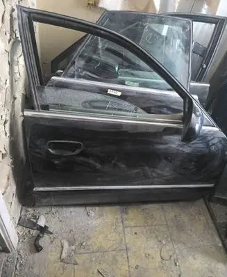 Audi A8 S8 D2 4D Front door