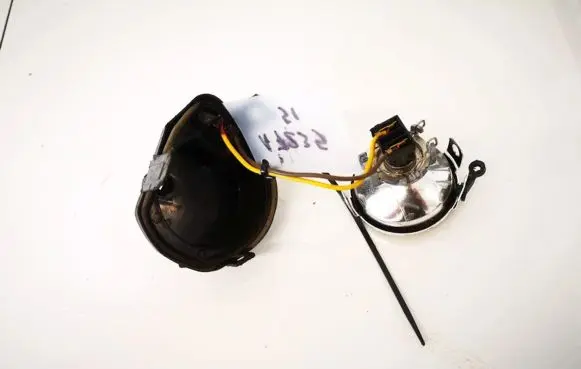 Audi A6 S6 C5 4B Headlight/headlamp dust cover 24656200re 246562-00re
