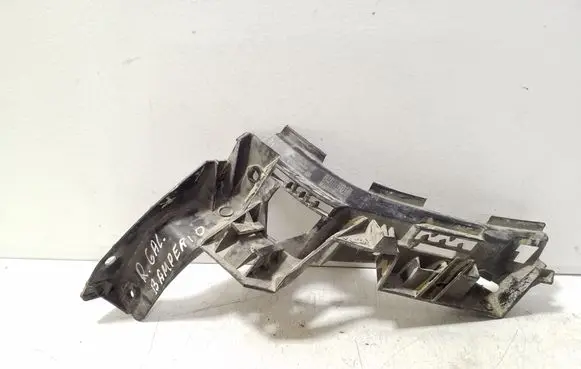 Volkswagen Golf Plus Rear bumper mounting bracket 5M0807376