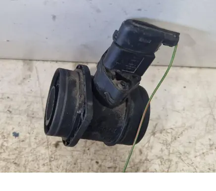 Volkswagen Touran I Mass air flow meter 0281002531 038906461B