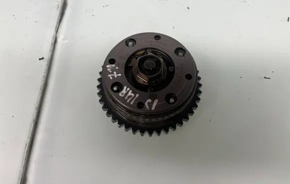 BMW 7 G11 G12 Camshaft pulley/ VANOS 8601046 11368601046