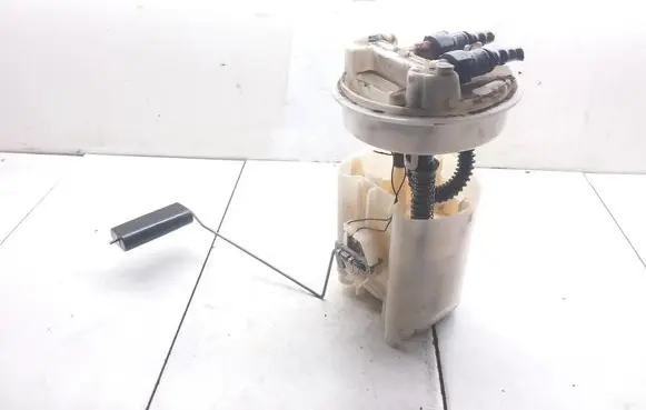 Volvo S40, V40 Fuel level sensor 30630542