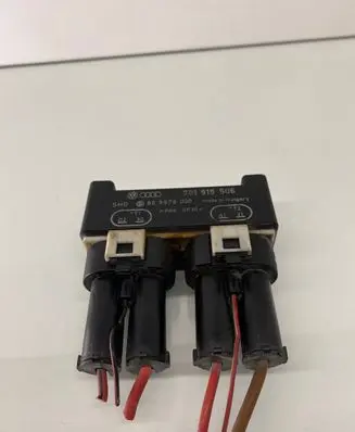 Volkswagen Transporter - Caravelle T4 Coolant fan relay 701919506 899978000