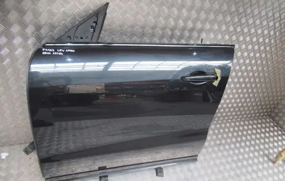 Maserati Levante Front door A2002