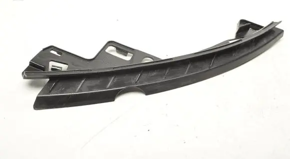Volvo C30 Headlight/headlamp mounting bracket 31323156