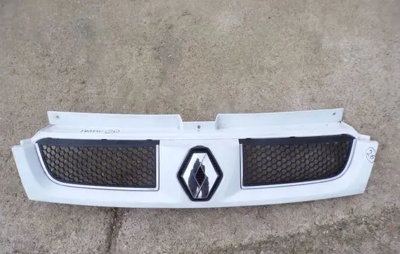 Renault Trafic II (X83) Front bumper upper radiator grill