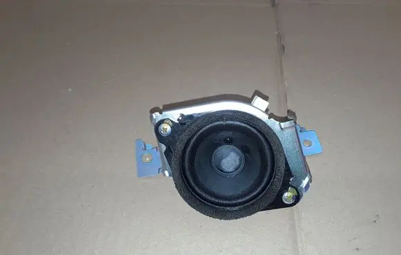 Mazda CX-9 Rear door speaker TD136696X 289673001