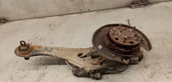 KIA Carens II Rear wheel hub spindle/knuckle 