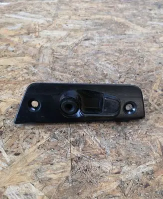 Volkswagen Transporter - Caravelle T5 Loading door lock loop/hook striker 7H0843638C 7H0843638