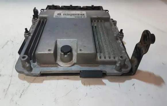 Renault Laguna III Engine control unit/module ECU 237101620r