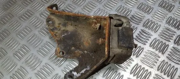 Ford Fiesta Engine mount bracket 84fb6031cb 84fb-6031-cb