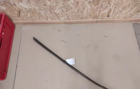 Windshield trim