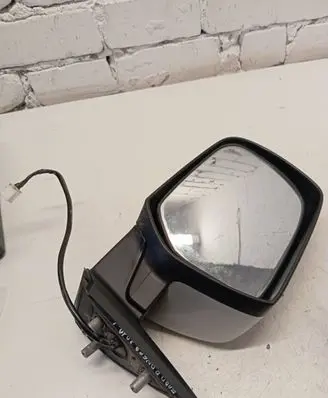 Ford Ranger Front door electric wing mirror UR5669180