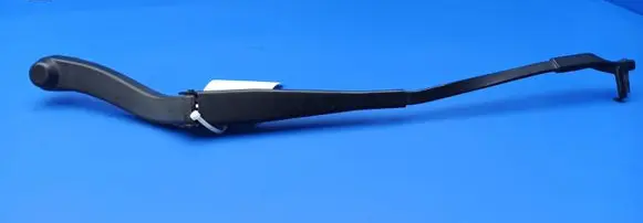 Mercedes-Benz E C207 W207 Front wiper blade arm A2078200044 A2078320041 3392125574
