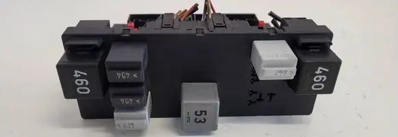 Volkswagen Caddy Fuse box set H54S2302 1K0937049AG F005V00659