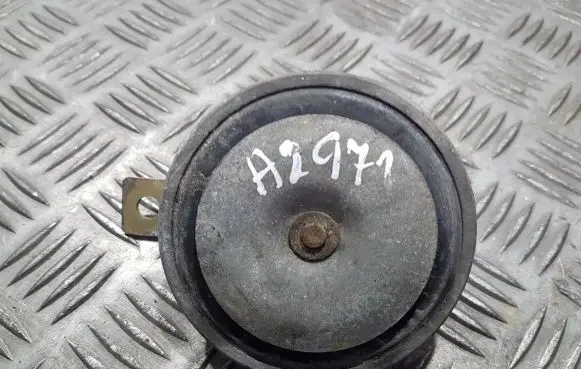 Mitsubishi Carisma Horn signal