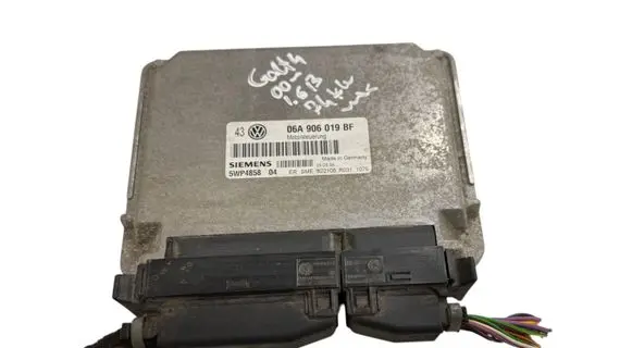 Volkswagen Golf IV Engine control unit/module 06A906019BF 5WP48584