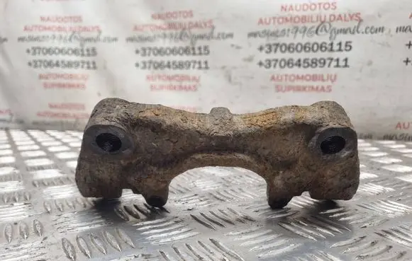 Volkswagen Touareg I Front Brake Caliper Pad/Carrier 