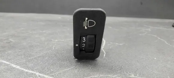Peugeot 206+ Fog light switch 19256992