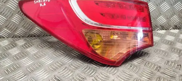 Hyundai Santa Fe Rear/tail lights 924012W130 924012W1