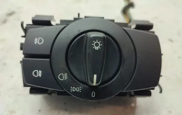 BMW 1 E81 E87 Light switch 6932798