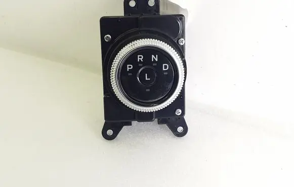 Ford Mustang Mach-E Gear shift switch/knob LJ9P7P155AH LJ9P-7P155-AH
