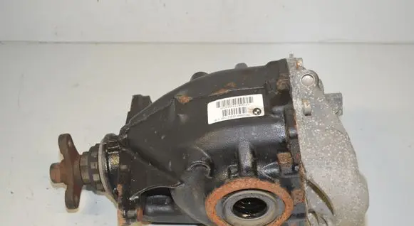 BMW 3 F30 F35 F31 Rear differential 7605589 33107605589 33108485723