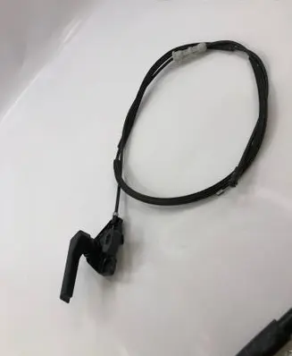Renault Captur II Engine bonnet (hood) release handle 656231678r
