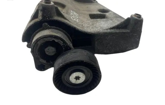 BMW 5 E60 E61 A/C compressor mount bracket 7512556 64557512556