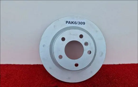 BMW 1 E82 E88 Rear brake disc 6778051